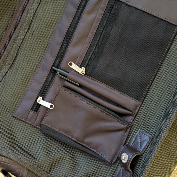 Pebble  Beach messenger bag - Picture 15 of 16